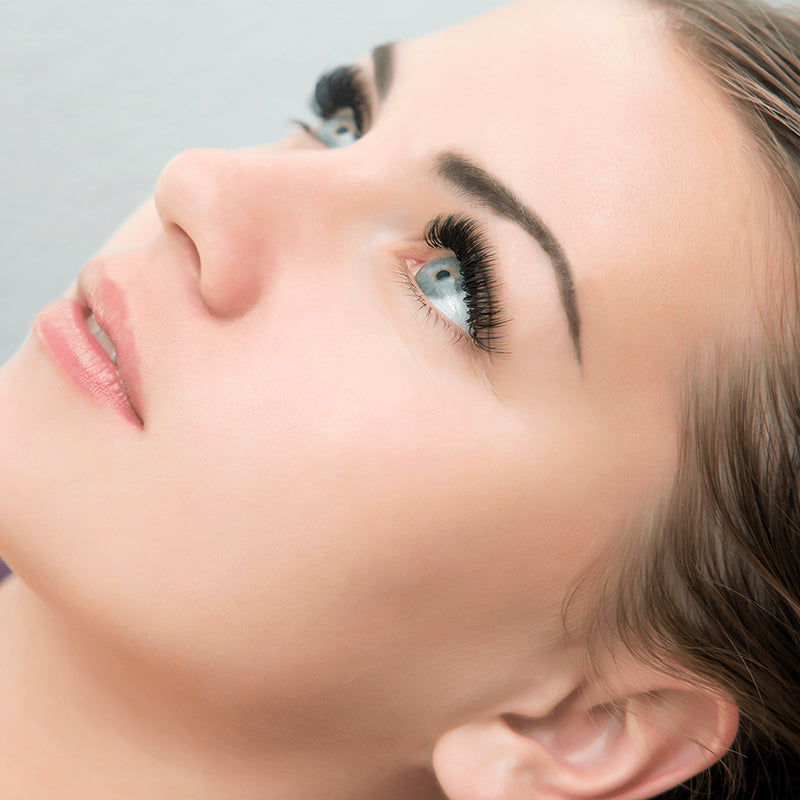 Preventing Eyelash Extension Irritation and Allergic Reactions